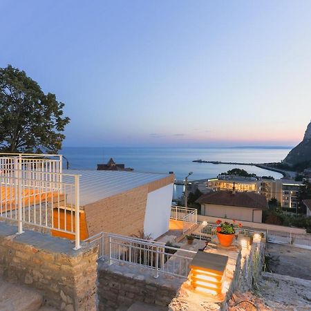 Talisman Villa Kavarna ภายนอก รูปภาพ