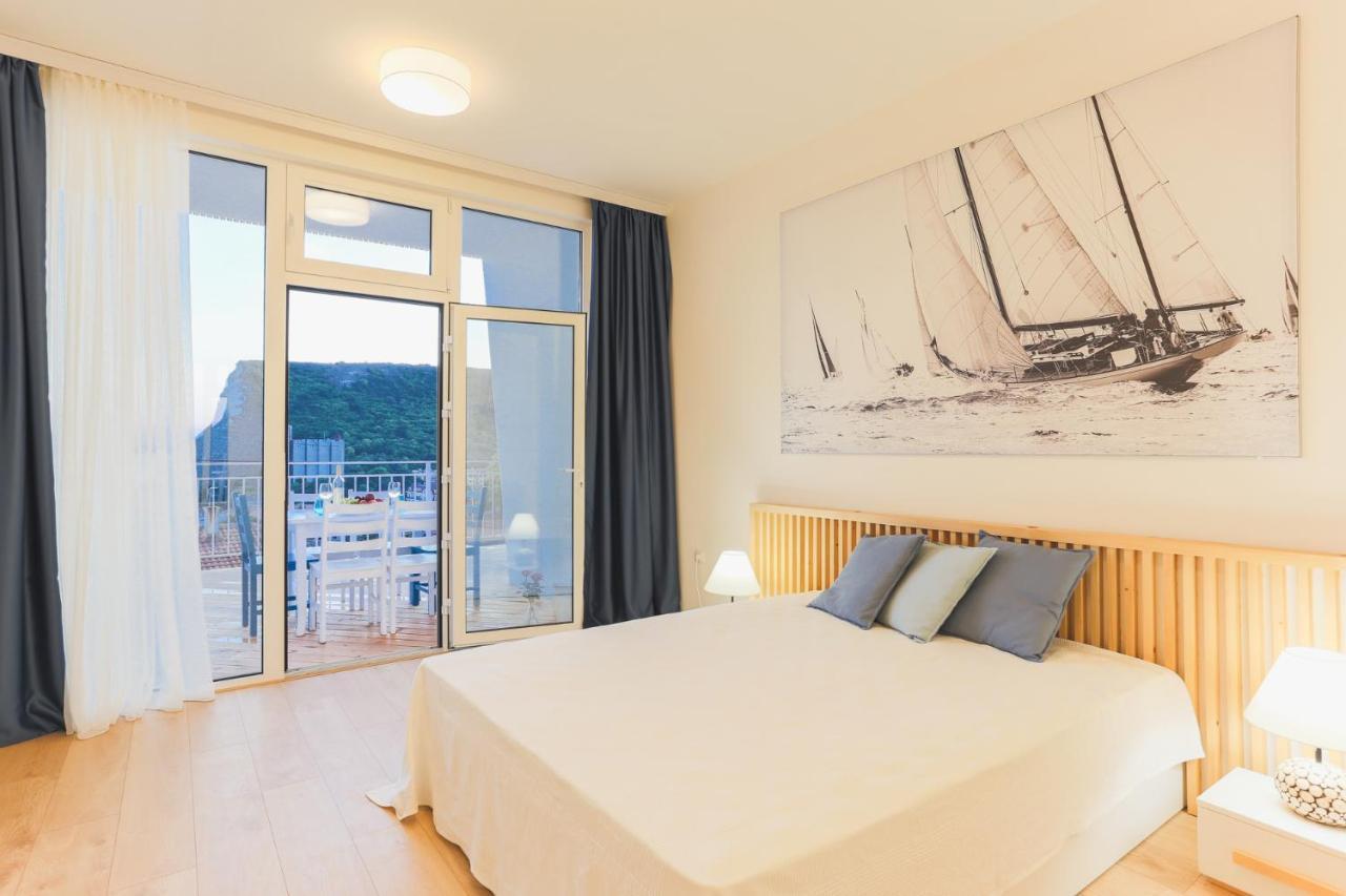 Talisman Villa Kavarna ภายนอก รูปภาพ